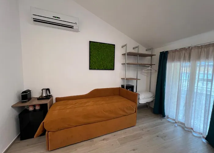 5 Terre Hub 1 Apartment