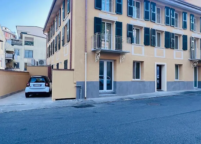 5 Terre Hub 1 La Spezia