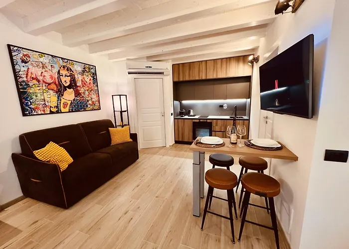 Apartment 5 Terre Hub 1 La Spezia