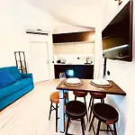 5 Terre Hub 1 *