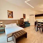 5 Terre Hub 1