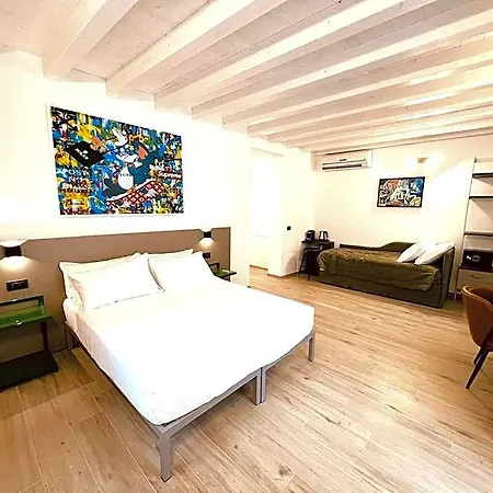 5 Terre Hub 1 *